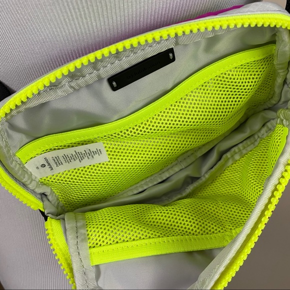 lululemon athletica Bags Nwt Lululemon Neon Everywhere Belt Bag L